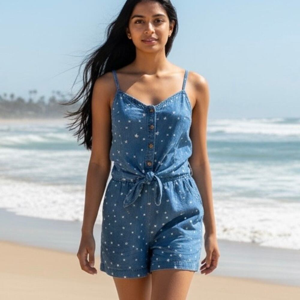 1250 degrees C Romper Chambray Stars size L